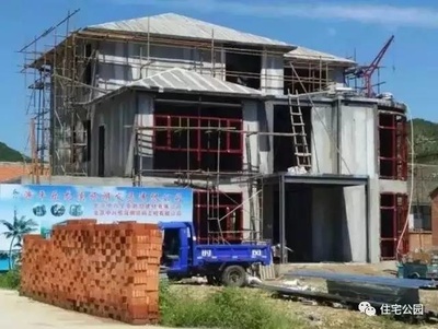 施工隊作品展丨當保溫墻板遇上鋼結構,裝配式作業就是這么強!